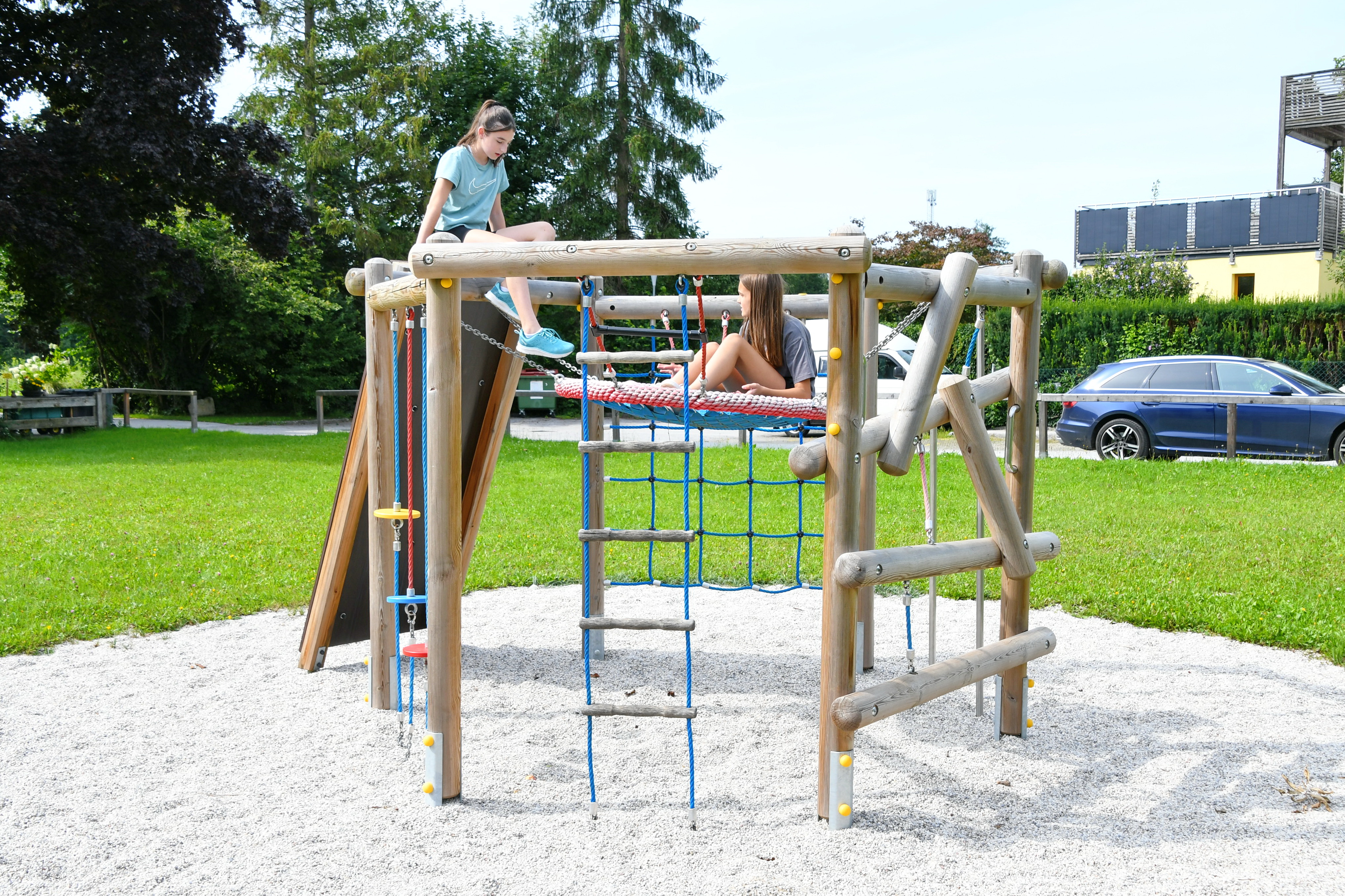 Klettersechseck mit Chill-Korb