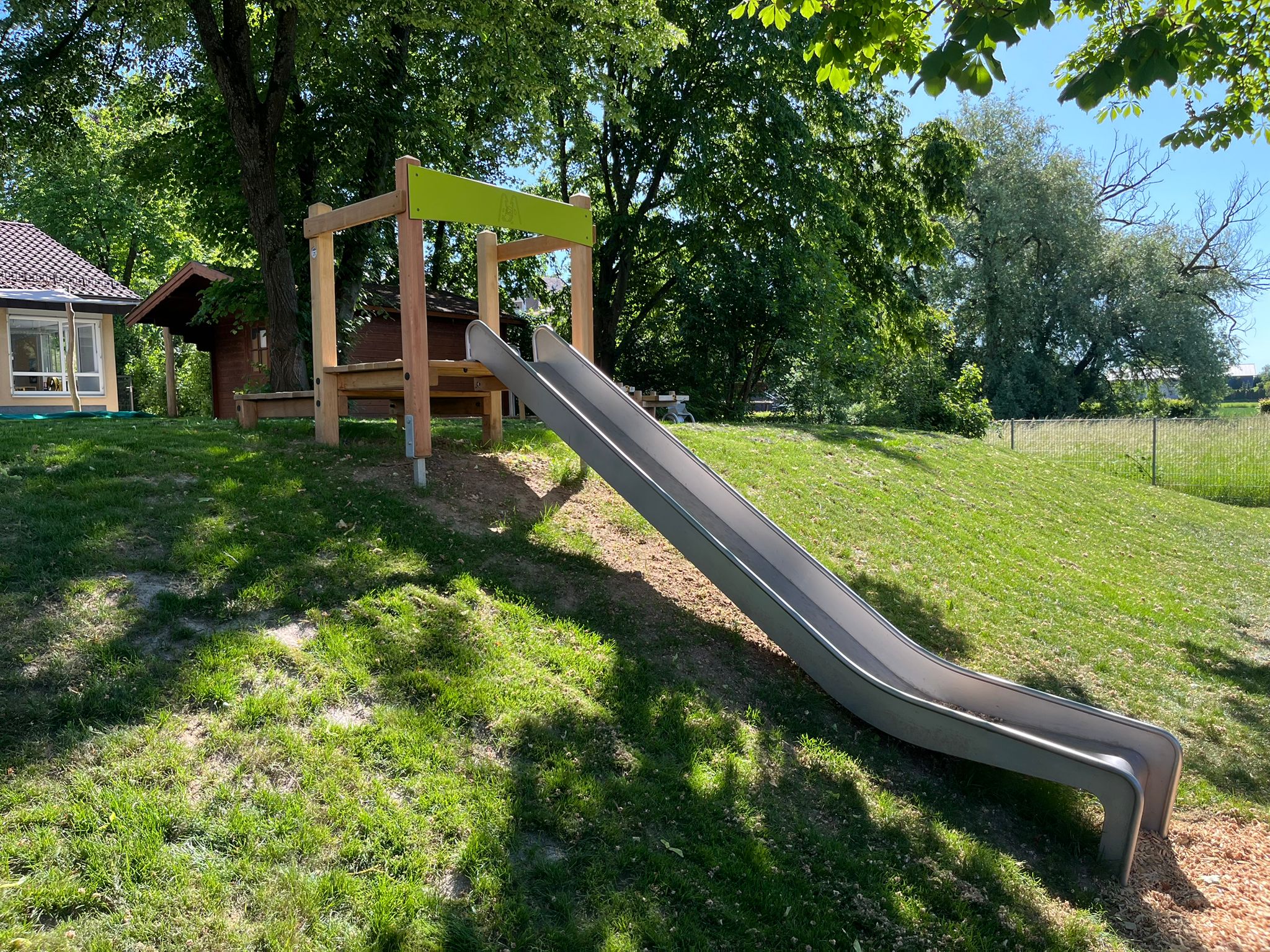 Rutschenpodest Robinie Natur